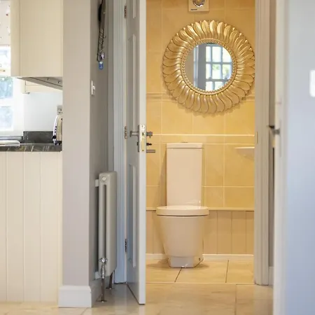 Saxon House 7 度假居 Harome