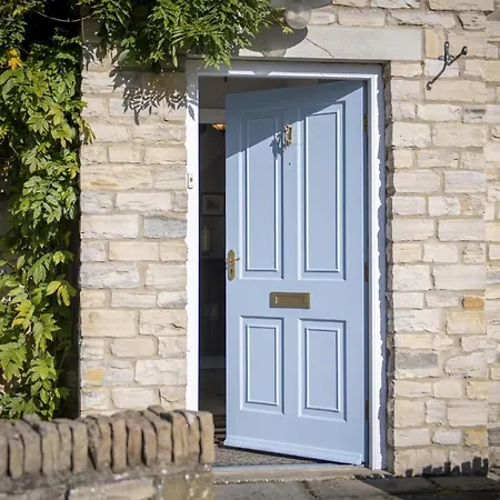 Saxon House 7 * Harome