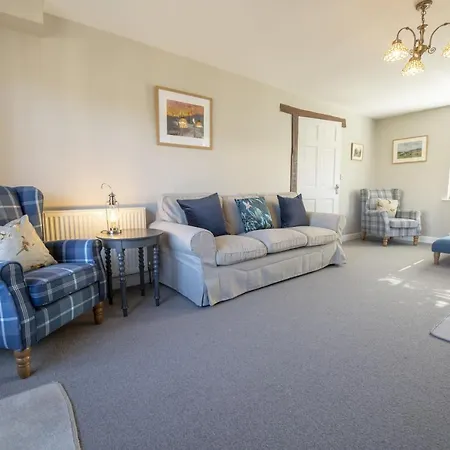 Saxon House 7 Σπίτι διακοπών *